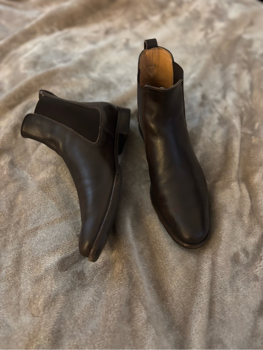 Classic Women’s Chelsea Boots in Dark Brown